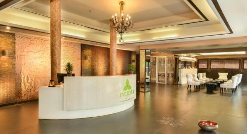 Hotel Madhubhan Resort & Spa