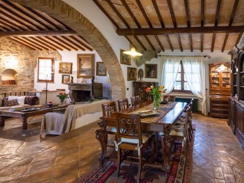 Borgo Carige Villa Sleeps 8 Pool Wifi