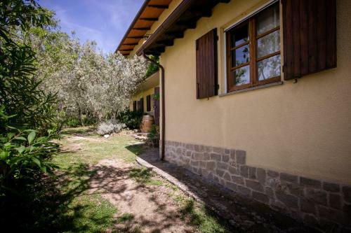 Montecchio Villa Sleeps 11 Pool Wifi