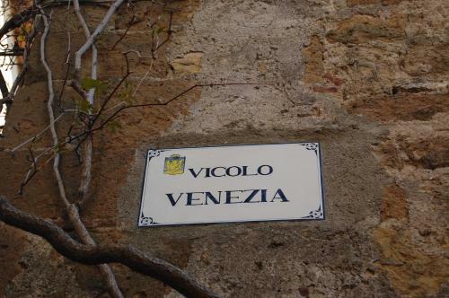 Hostal Casa Caracciolo