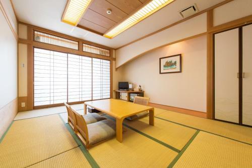 Kokumin Syukusya Hotel Takachiho
