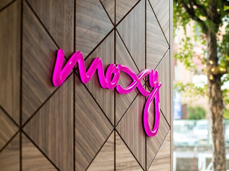 Hotel Moxy Tokyo Kinshicho By Marriott