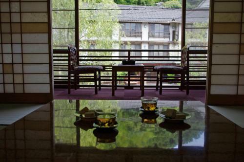 Kobayashiya