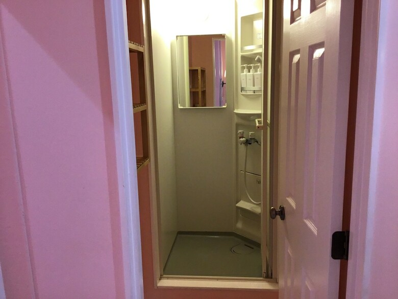 The Lanai Hostel