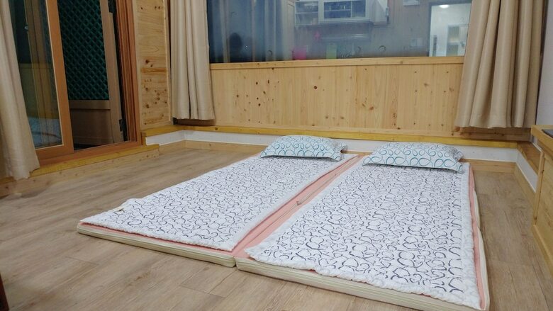 Hostal Chowoo Guesthouse