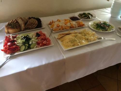 Bed & Breakfast Li?kiavos Vienuolyno Ansamblis