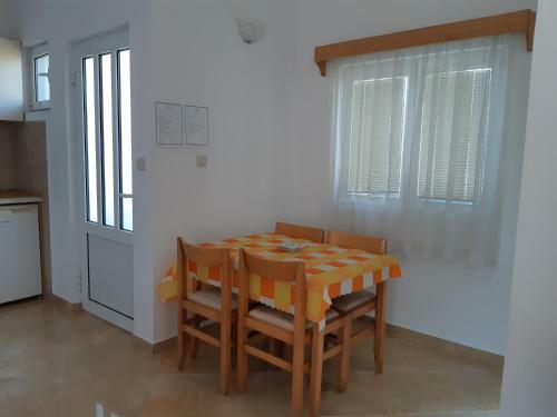 Apartments Toma?evi?