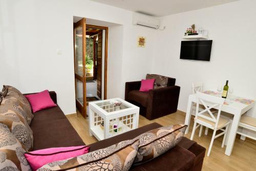 Apartment Ljuta Kotor