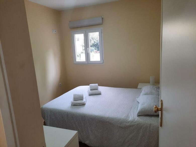 Hostal Metro Vilar Suites & Villas