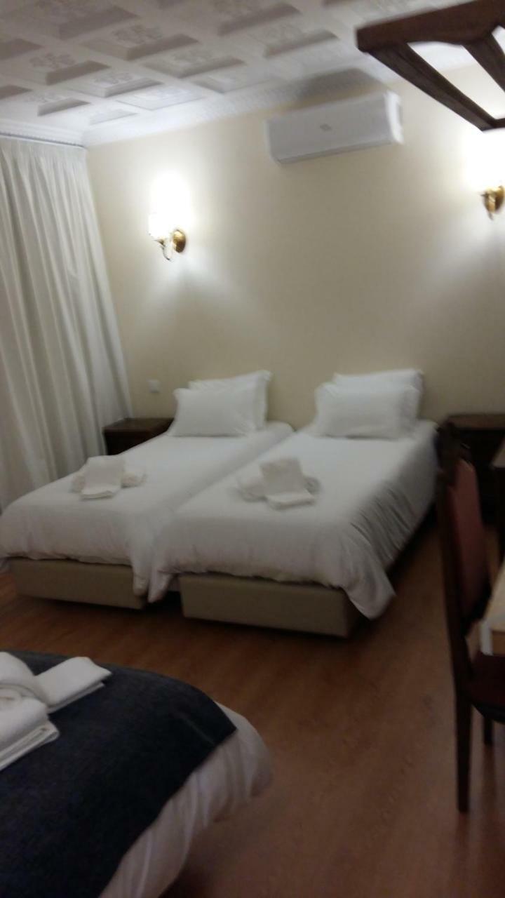 Hostal Metro Vilar Suites & Villas