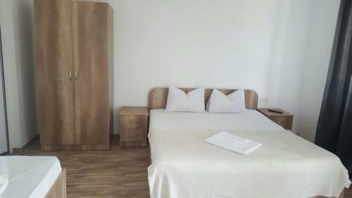 Hostal Pensiunea Casa Alb?