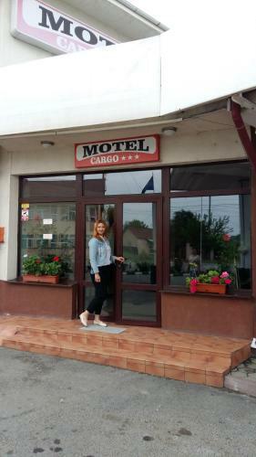 Motel Cargo