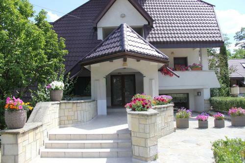 Bed & Breakfast Castelul De Smarald