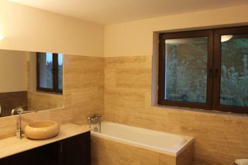 Hostal Forest Villa