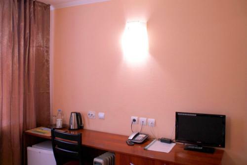 Airport Hotel