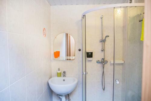 Hostal Lumier Guesthouse