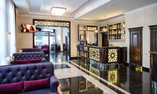 Shato Hotel