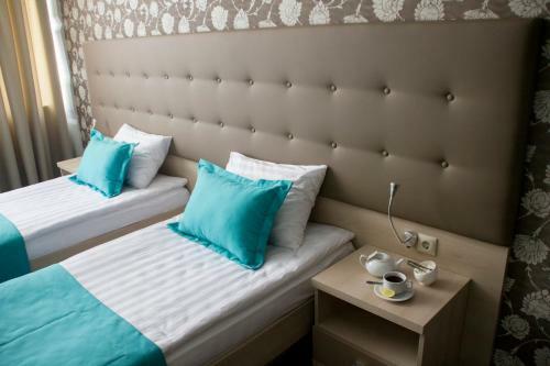 Hotel Versailles
