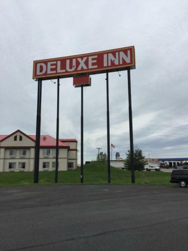 Hotel Deluxe Inn