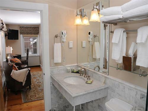 Hotel The Lyme Inn