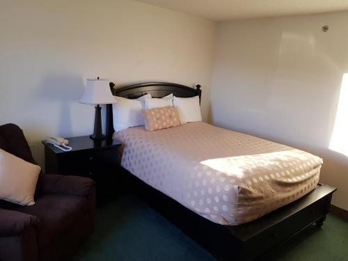 Hotel Asteria Inn And Suites