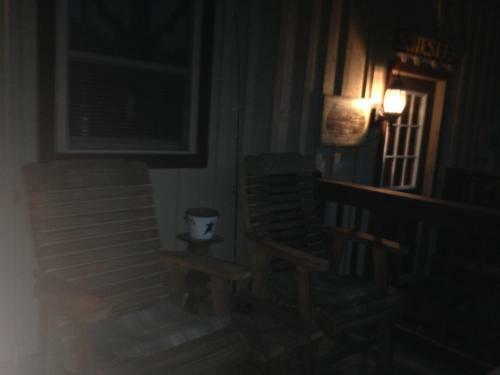 Hotel Rough Cut Lodge