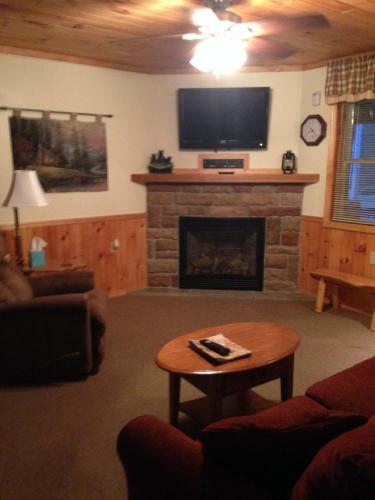 Hotel Rough Cut Lodge