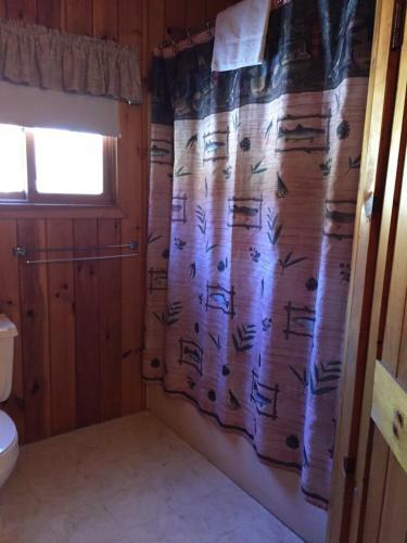Hotel Rough Cut Lodge