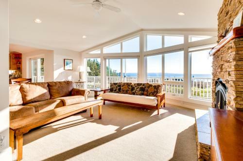 Marrowstone Island Beach Home