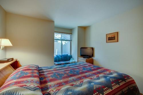 16 Quelah Condo