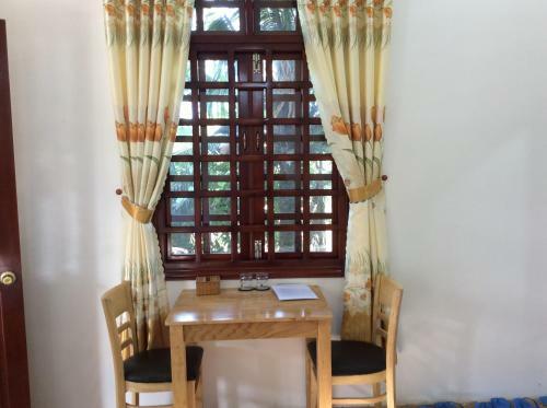 Quoc Phuong Riverside Homestay