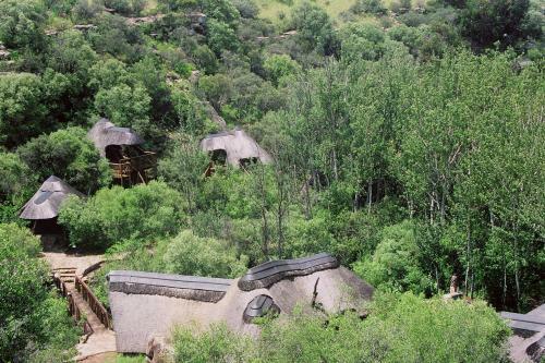 Letsatsi Game Lodge