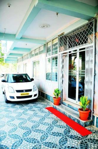 Hotel Pk Suites Inn