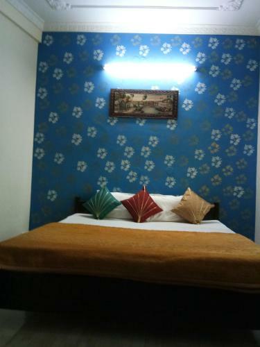 Hotel Haveli Taragarh Palace