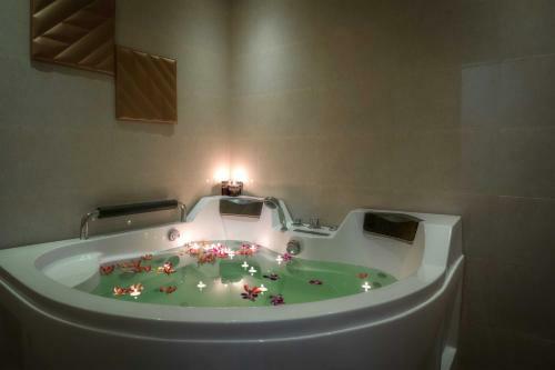 Days Hotel Chennai Omr
