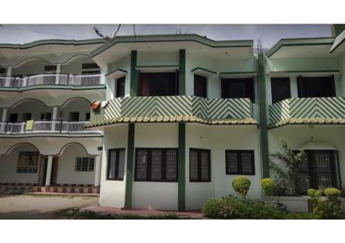 Hotel Sahaj Villa