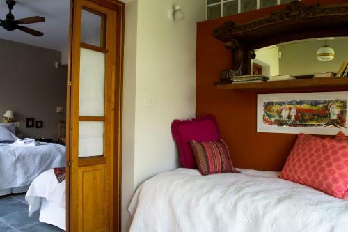 Hostal La Casa De Paula Bed & Art