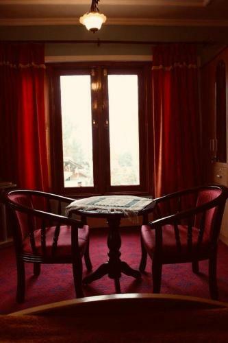 Hotel Asif Heritage And Resorts