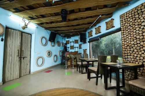 Apartamentos Pool View 2bhk Stay In Palwal