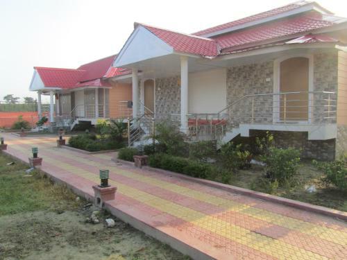 Hotel Resort Sun N Services
