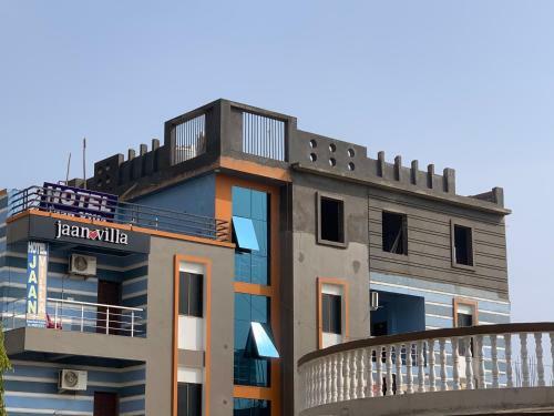 Hotel Jaan Villa