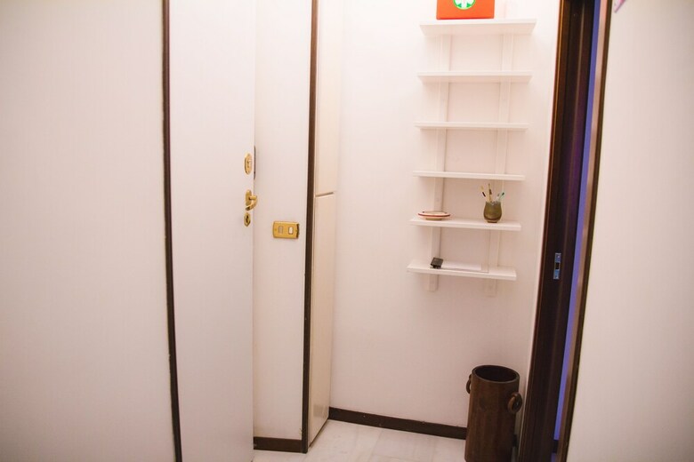 Hostal Happy Rooms In Easy House