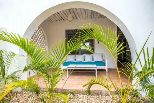 Baobab Beach House Bed And Breakfast