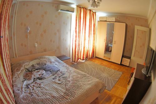 Apartment On Griboyedova 17