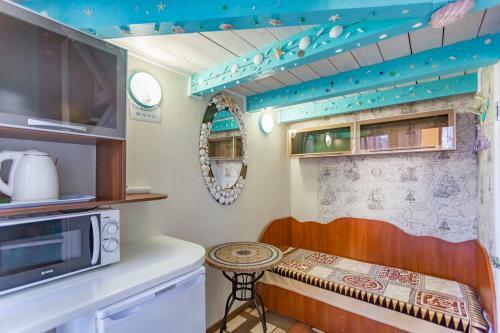 Hostal Chetyre Sezona Na Korolenko 8 A