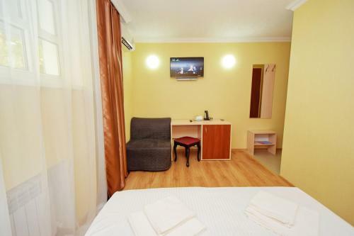Hostal Guest House Ug-otel