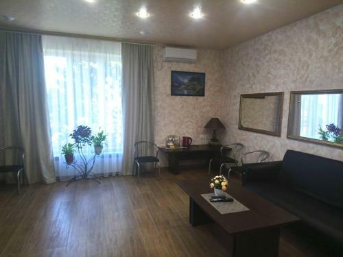 Hostal Lux Guesthouse