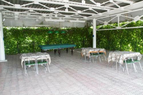 Onako Hotel