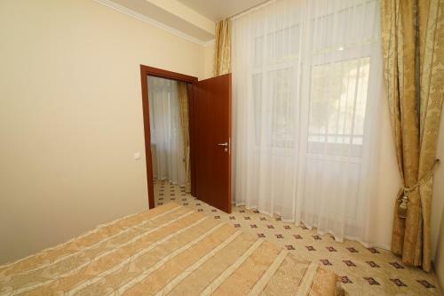 Hostal Guest House Oksana