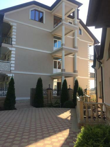Hostal Guest House Oksana